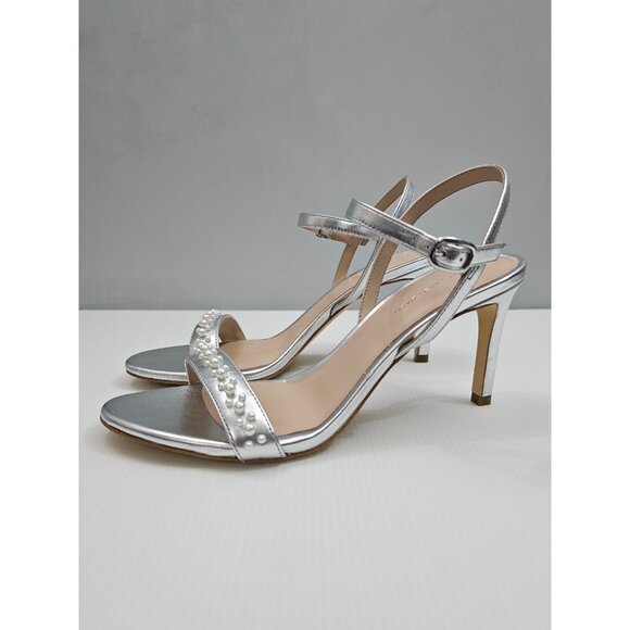 Stuart Weitzman Dancer 75 Demipearl Sandal 9.5 Silver Leather Ankle Strap Heels